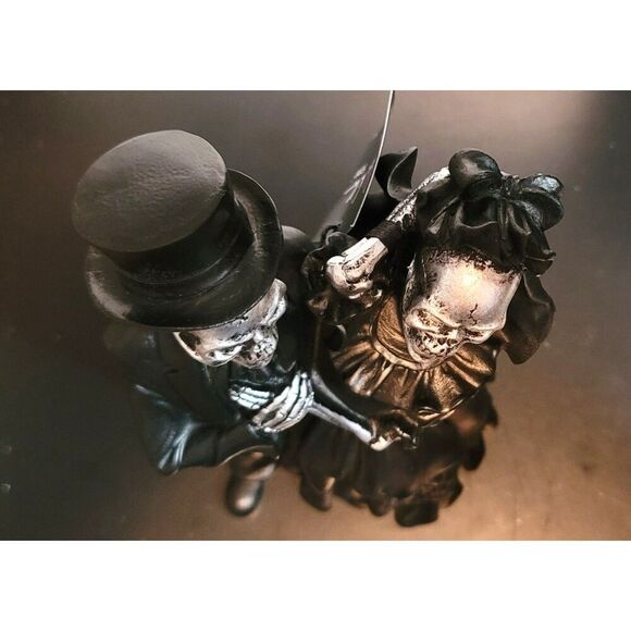 NWT - Day of the Dead Nicole Miller Bride & Groom - Picture 9 of 9